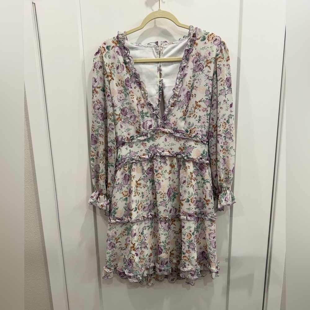 Dokotoo Women’s Deep V-Neck Floral Backless Ruffle Mini Dress – Size Medium